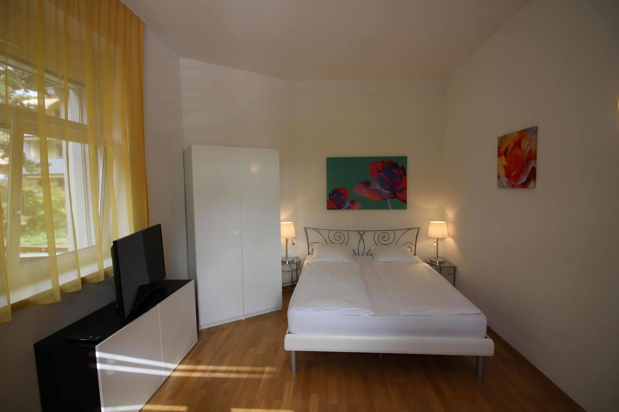 Swiss Star Oerlikon Inn Zürih Dış mekan fotoğraf