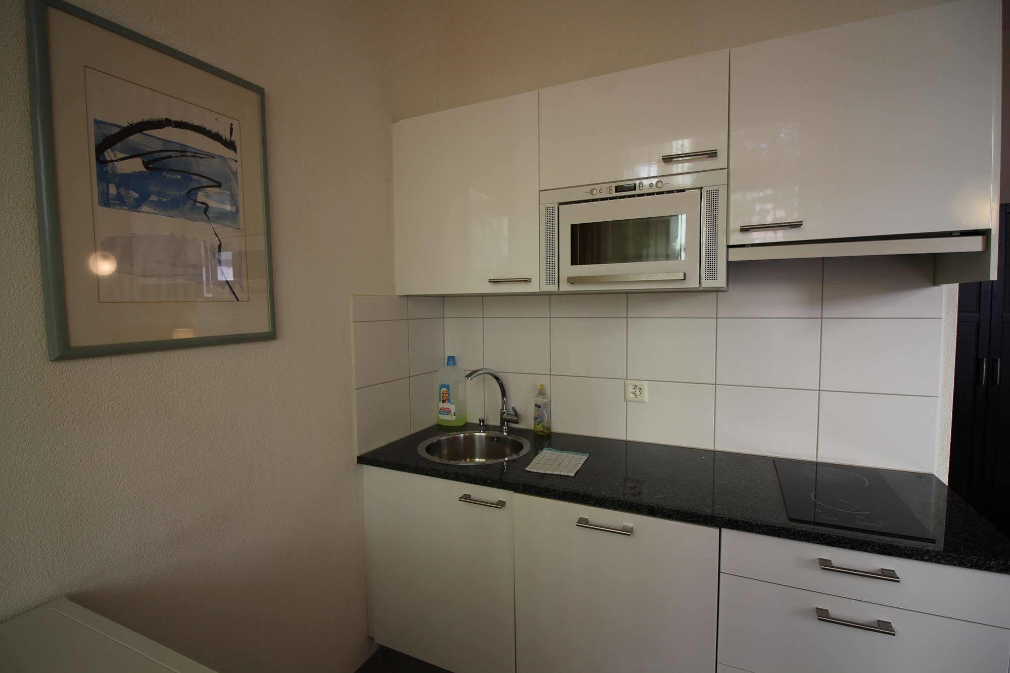 Swiss Star Oerlikon Inn Zürih Dış mekan fotoğraf
